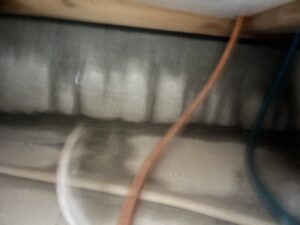 キッチン水漏れ